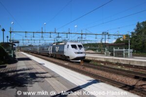 SJ - X2 2002 i Hallsberg d. 30/7-2022. © Michael Koefoed-Hansen