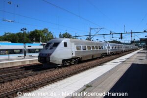 SJ - X2 2002 i Hallsberg d. 30/7-2022. © Michael Koefoed-Hansen